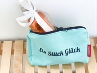 Ein Stückchen Glück für wohnunglose Frauen Kleines Geschenk